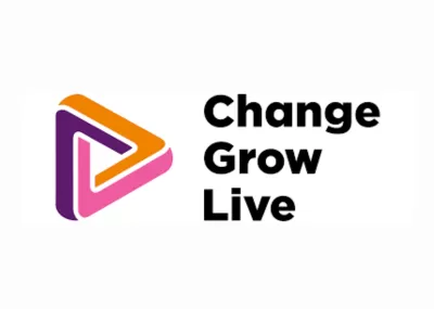 Change grow live in black writing next to orange, purple and pink triangle